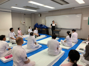 4752986a81c942a0aede48948967dc1b